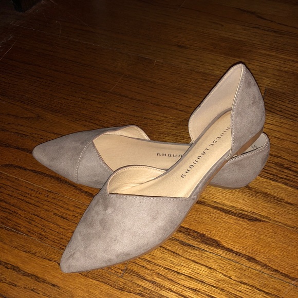 Pointed toe flats - Picture 2 of 3